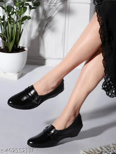 Striped canvas Velcro slip-on moccasins for women - Comfortable cushioned footbed, flexible sole grip, hand-stitched insole, high-quality leather finish